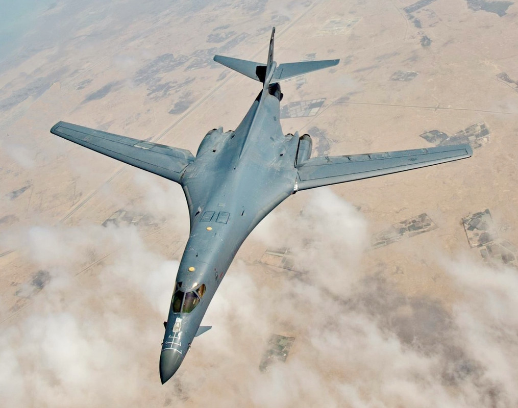 B-1 Lancer — chasseur 4e gen — États-Unis