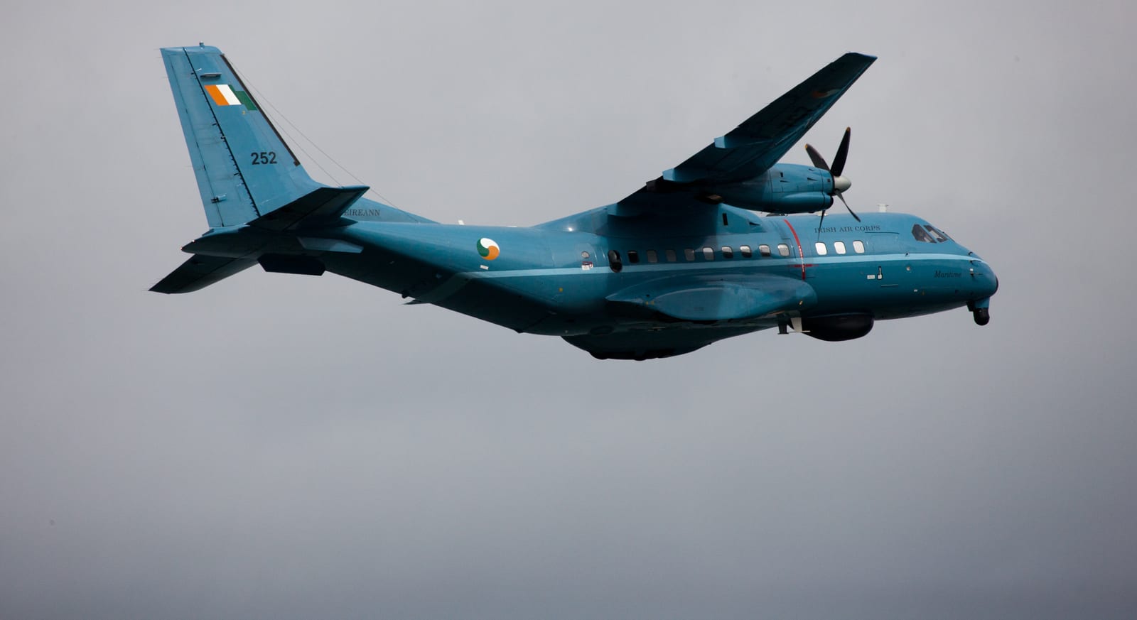 CASA/IPTN CN-235 — chasseur 3e gen — Indonésie