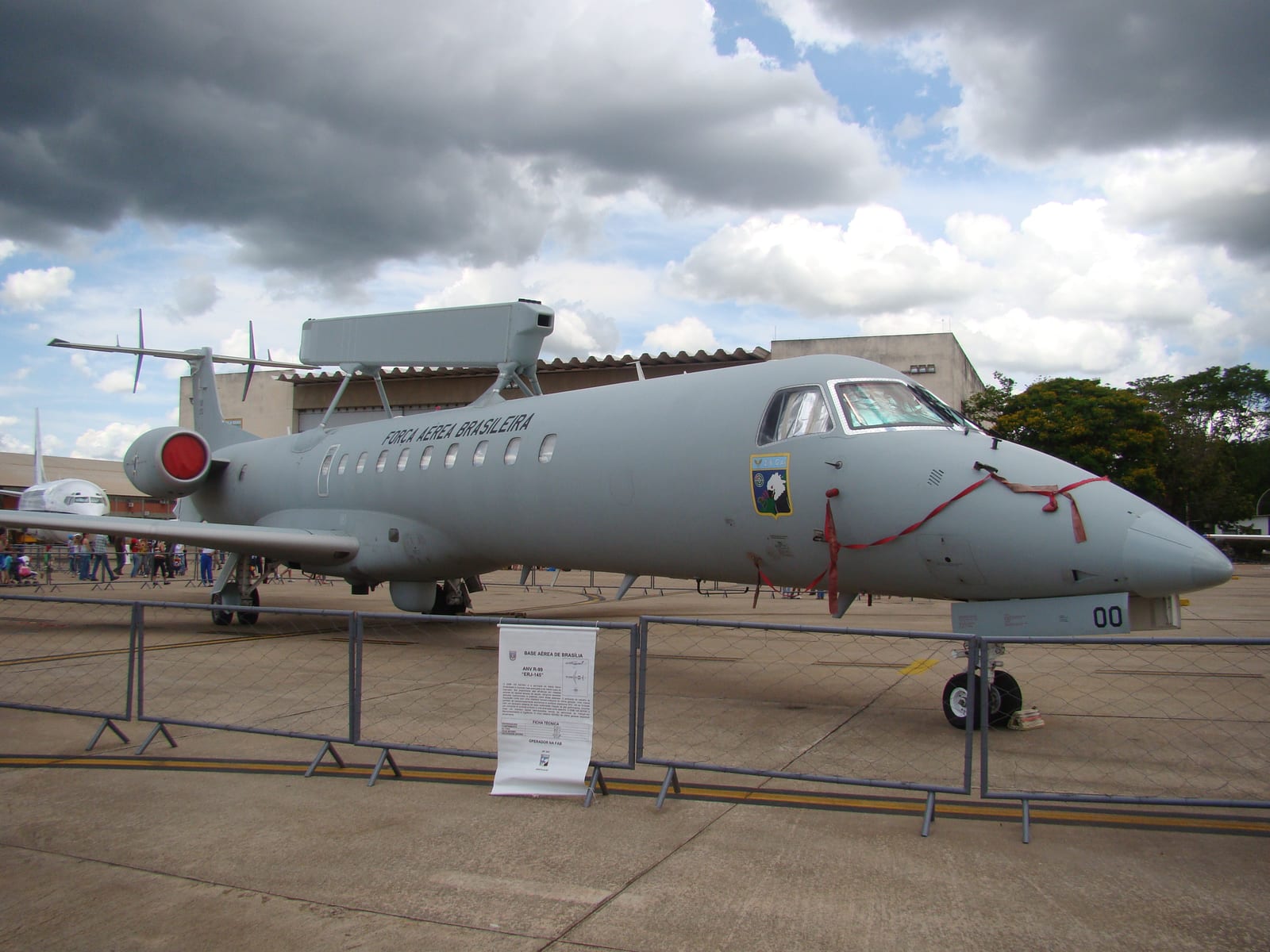 Embraer E-99 — chasseur 4e gen — Brésil