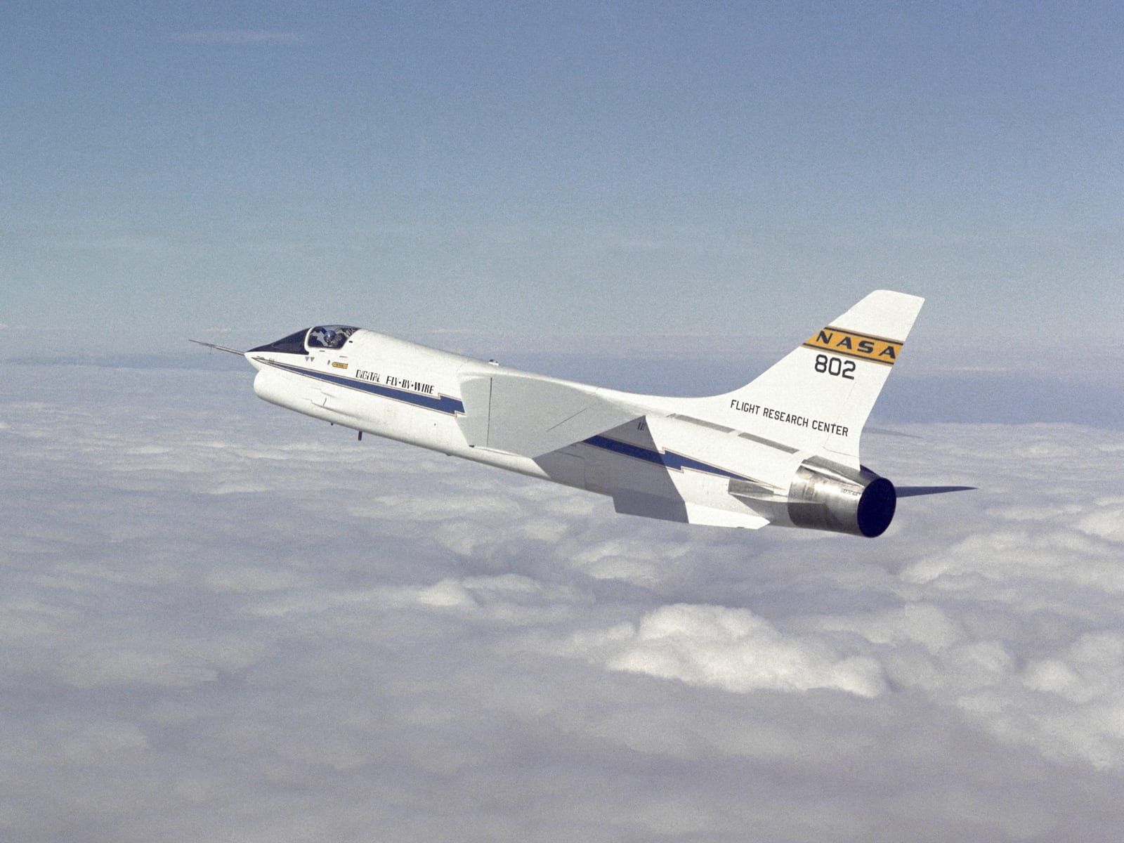 F-8 Crusader — chasseur 2e gen — États-Unis