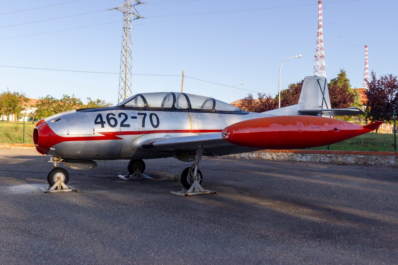 Hispano HA-200 Saeta — chasseur 1e gen — Espagne
