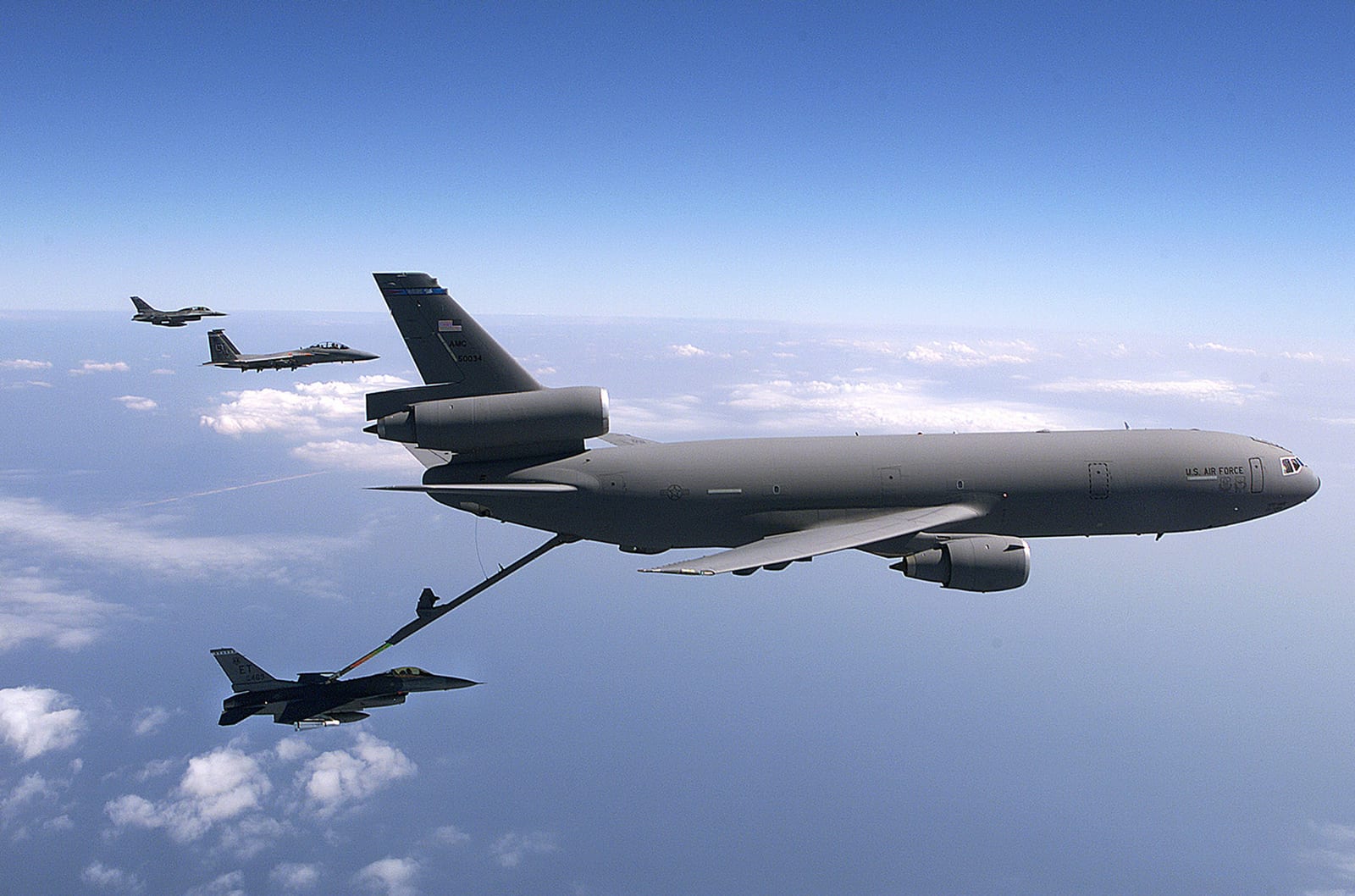 KC-10 Extender — chasseur 3e gen — États-Unis