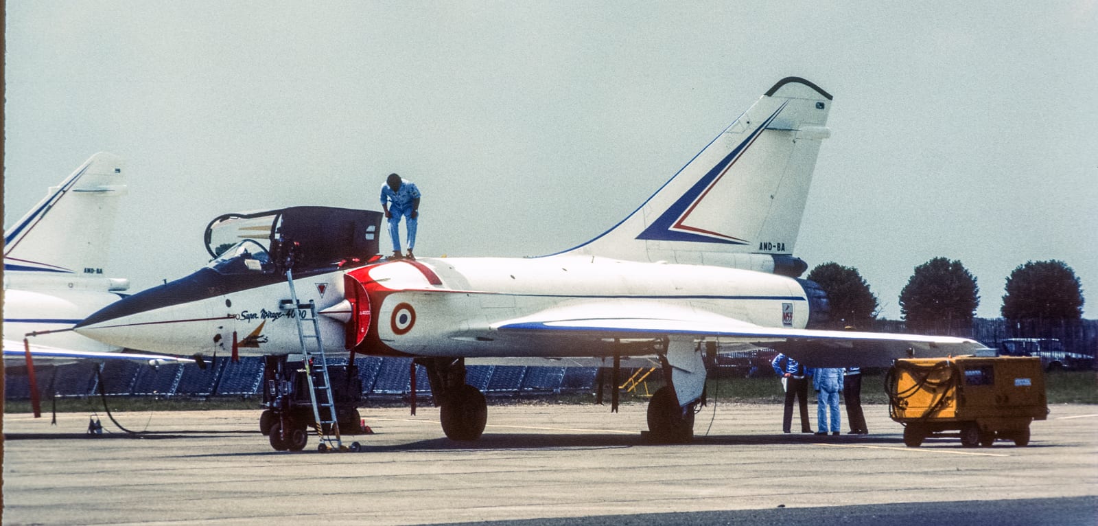 Mirage 4000 — chasseur 4e gen — France