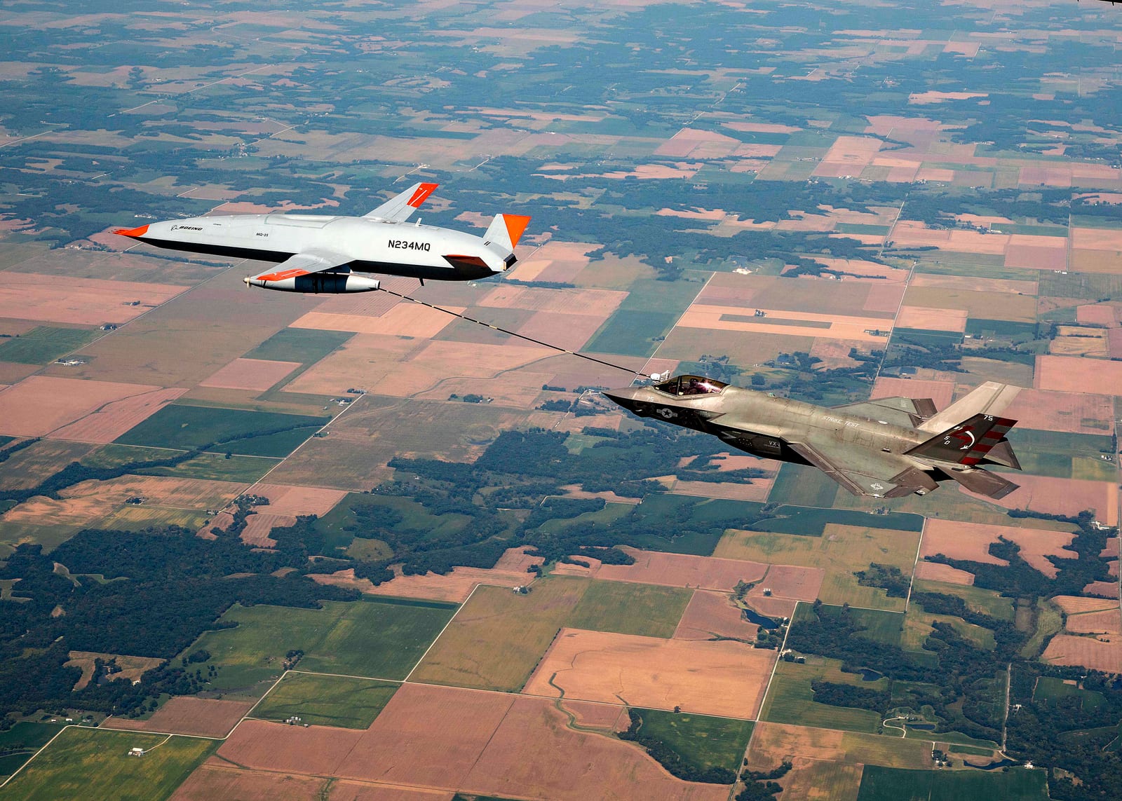 MQ-25 Stingray — chasseur 5e gen — États-Unis