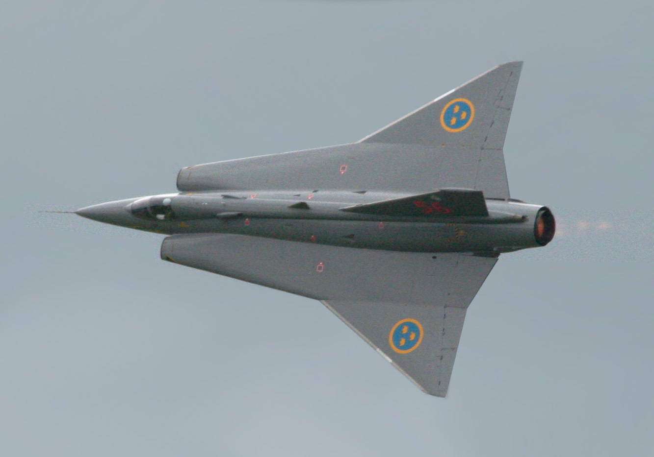 Saab 35 Draken — chasseur 3e gen — Suède