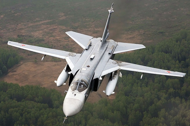 Su-24 — chasseur 3e gen — Russie