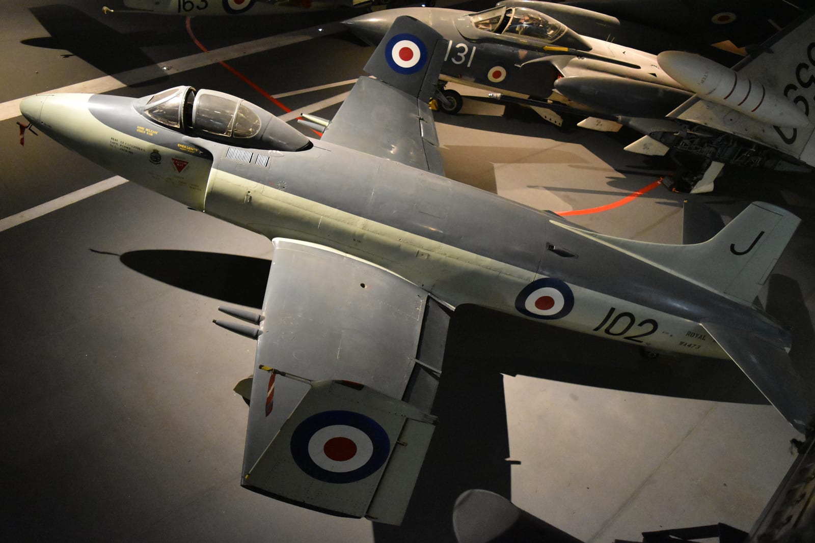 Supermarine Attacker — chasseur 1e gen — Royaume-Uni
