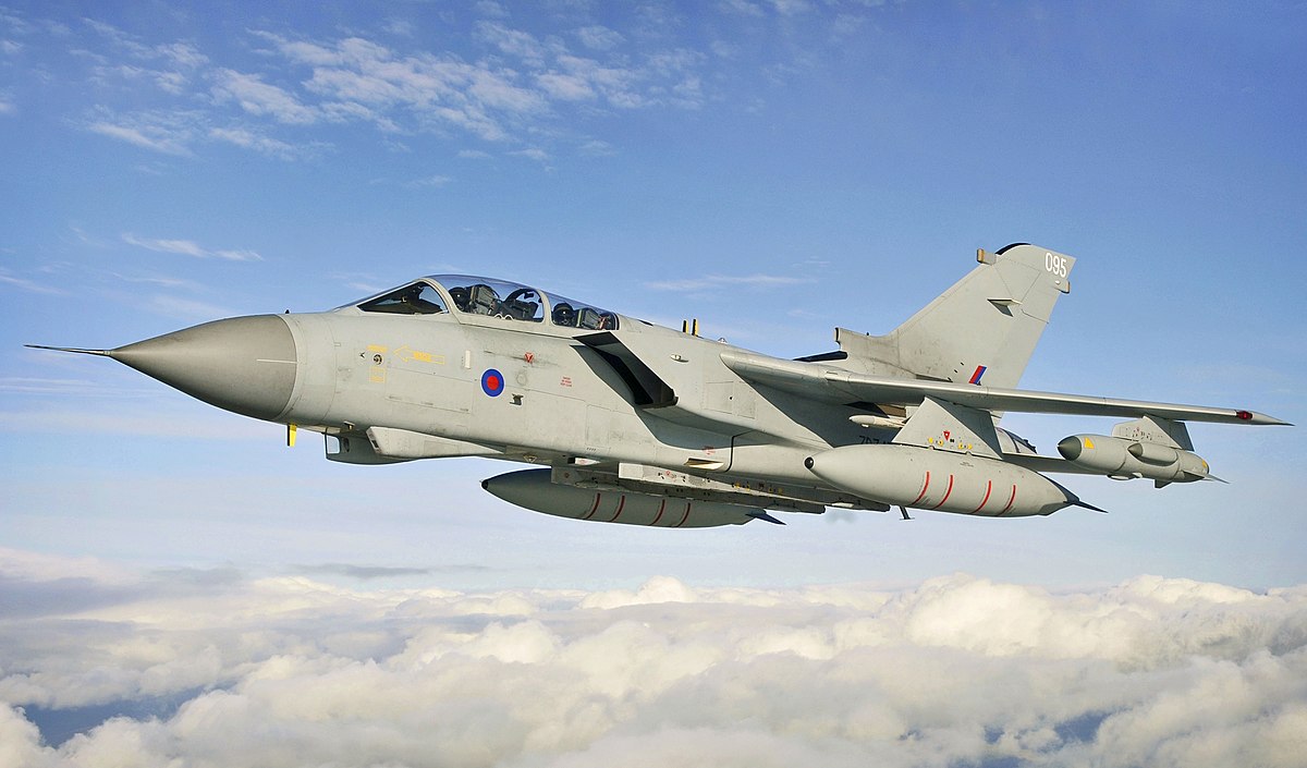 Panavia Tornado — chasseur 4e gen — Royaume-Uni