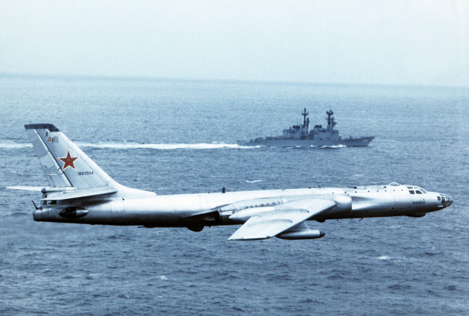 Tu-16 — chasseur 1e gen — Russie