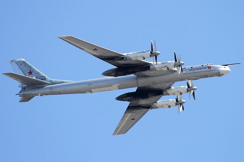 Tu-95 — chasseur 2e gen — Russie