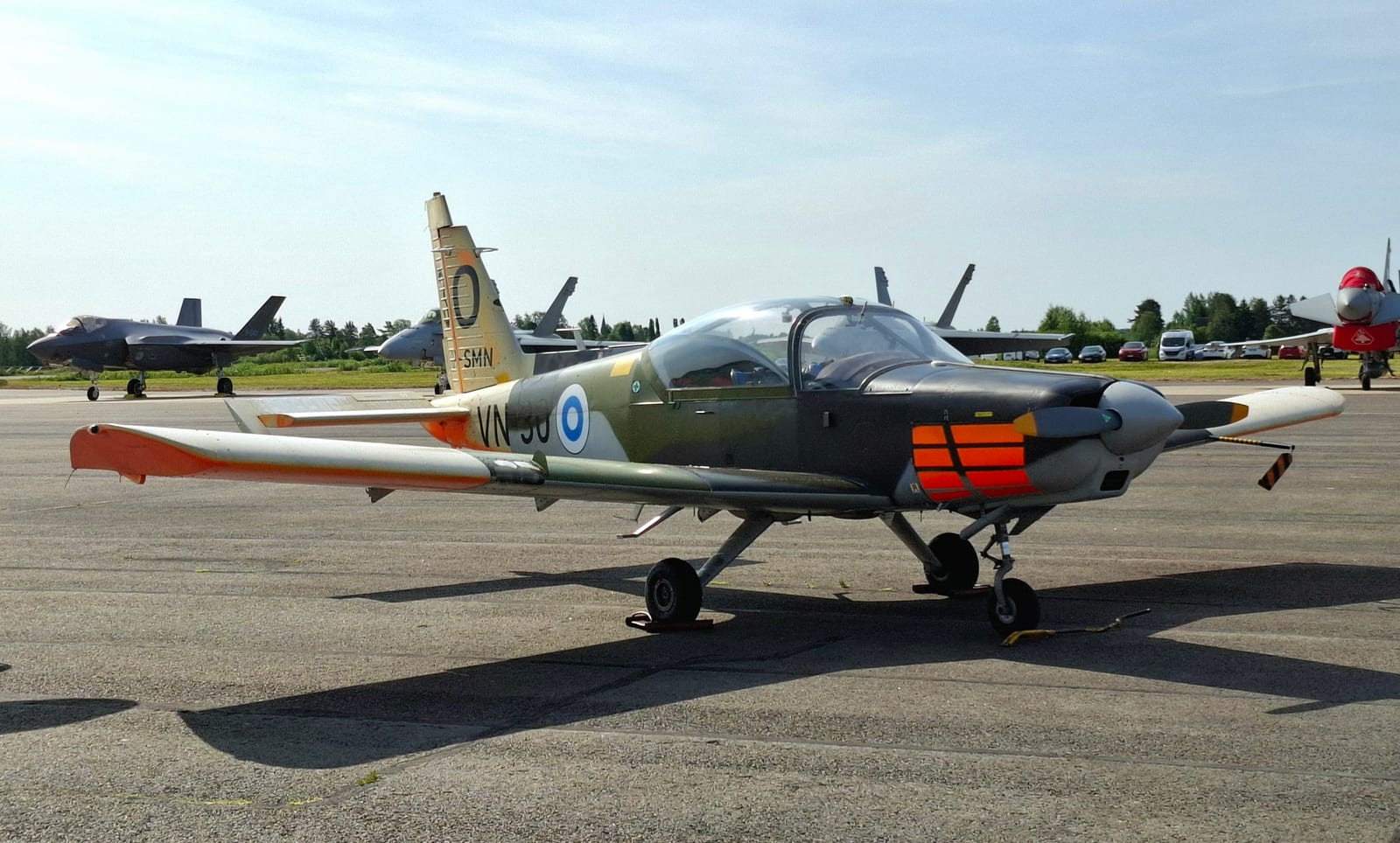 Valmet L-70 Vinka — chasseur 3e gen — Finlande