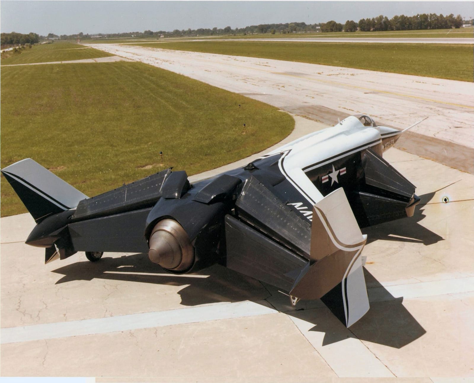 Rockwell XFV-12 — chasseur 3e gen — États-Unis