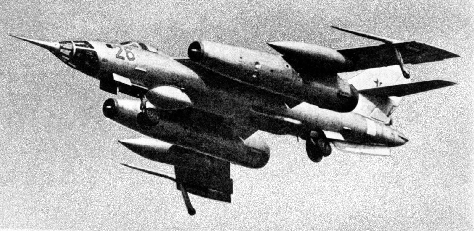 Yak-28 — chasseur 2e gen — Russie